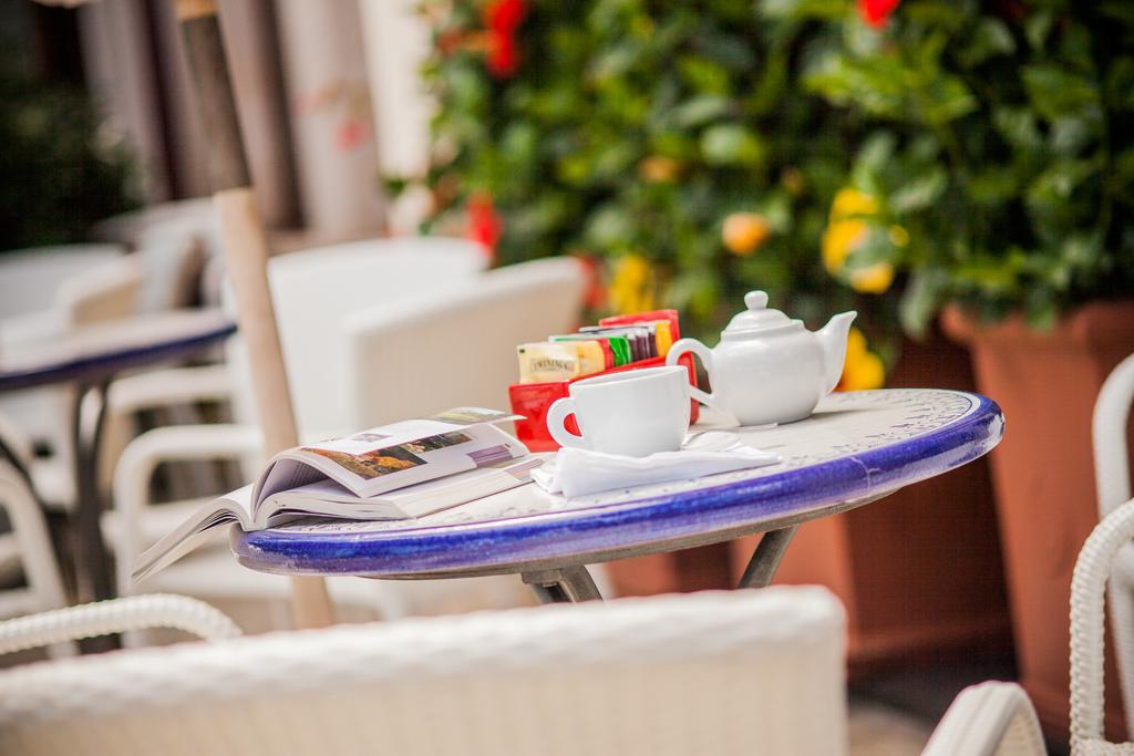 Hotel Beau Sejour Alassio Extérieur photo